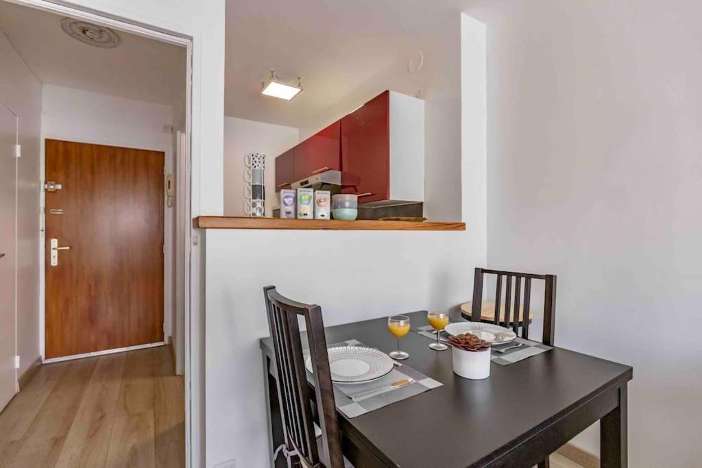 Appartement Avec Parking Et Terrasse Metro 7 Et Paris Вильжюиф Экстерьер фото
